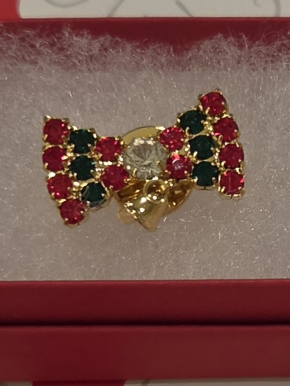 Mens CHRISTMAS TIE TACK RED, GREEN AND CLEAR SPARKLY RHINESTONES EUC